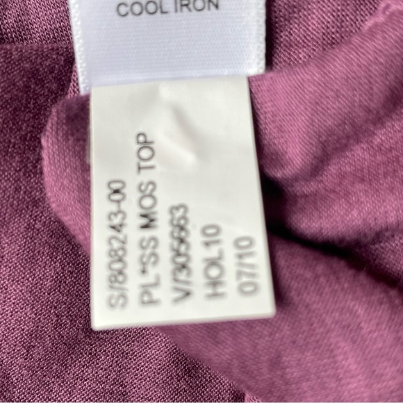 Banana Republic Purple Mauve Ruffle Feminine V Neck Top Corpcore Women’s Size Lg - Picture 10 of 11